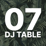 Tisch 7